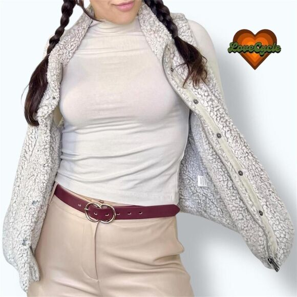 Women’s Gray Sherpa Vest – Miami (Francesca’s) – Size Small - Picture 2 of 8